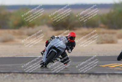 media/Sep-11-2022-SoCal Trackdays (Sun) [[81b7e951af]]/Turn 7 (1145am)/